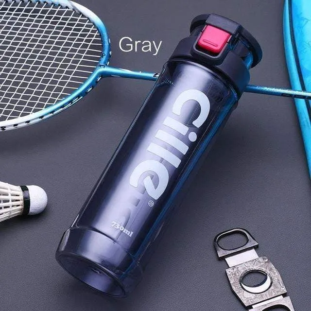 CILLE - NEW STYLE - Athletic Sports Water Bottle PBA-free Plastic - 730ML Pop-top Leak Proof Lid