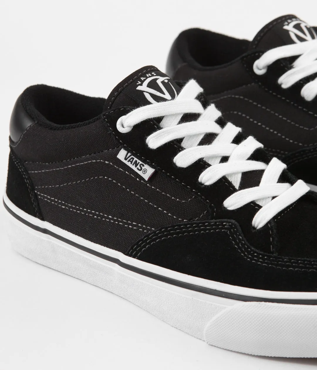 Vans Rowan Pro Shoes - Black / White