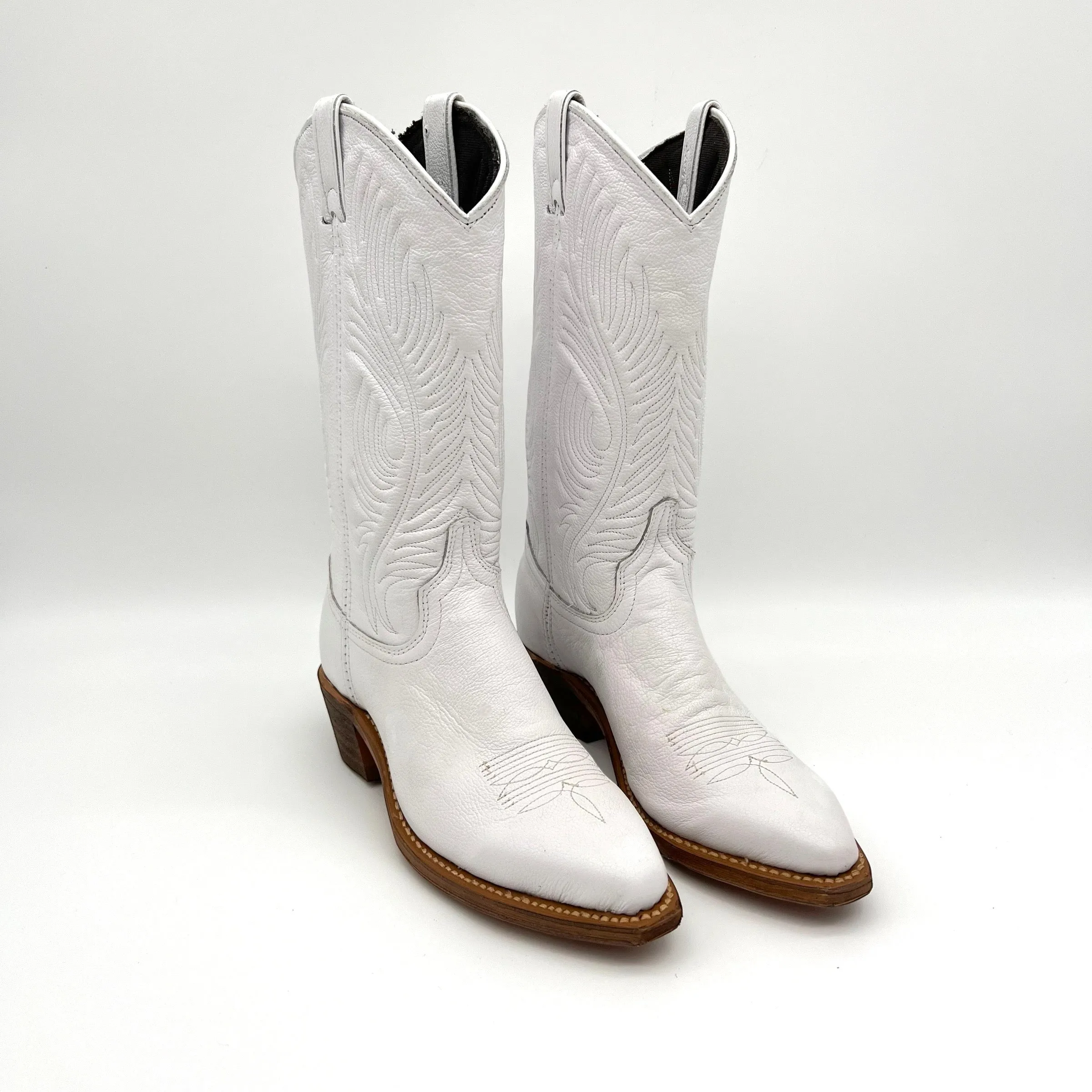 Women's White Cowboy Boots- Size 7